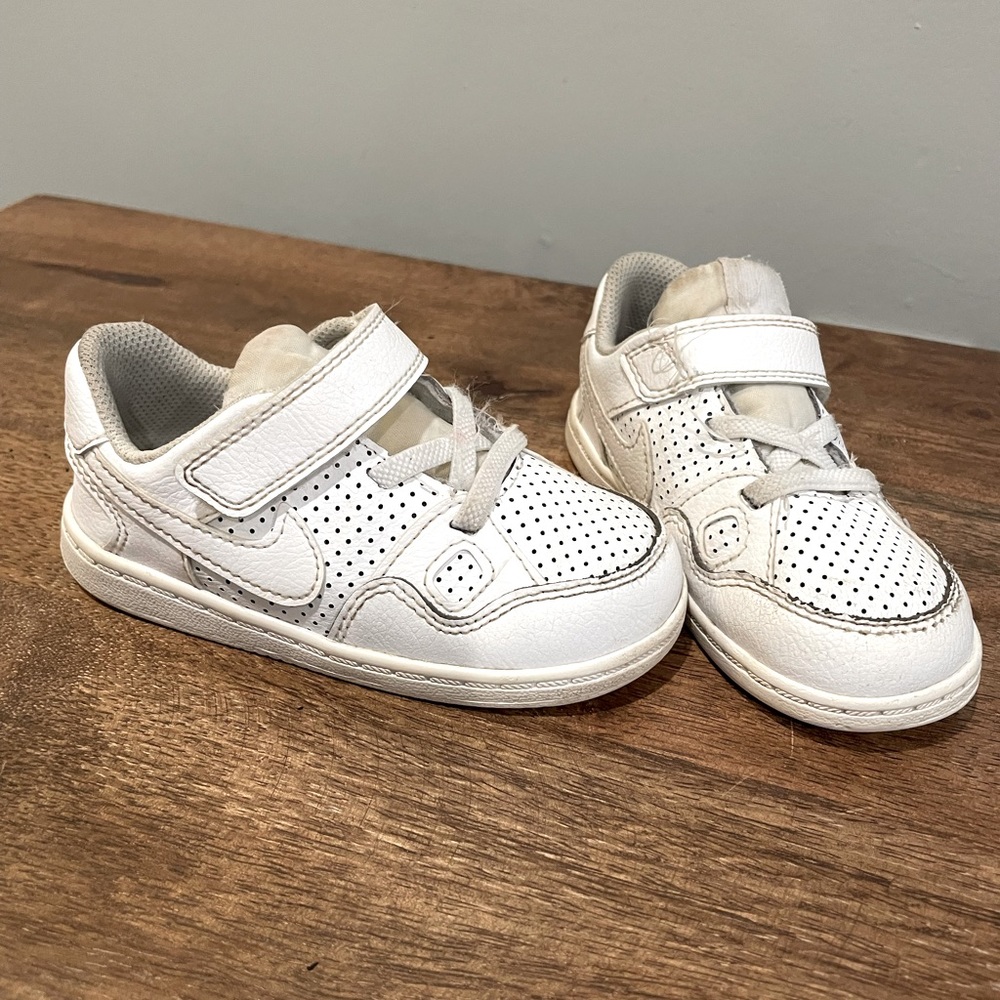 Nike Air Force size 8